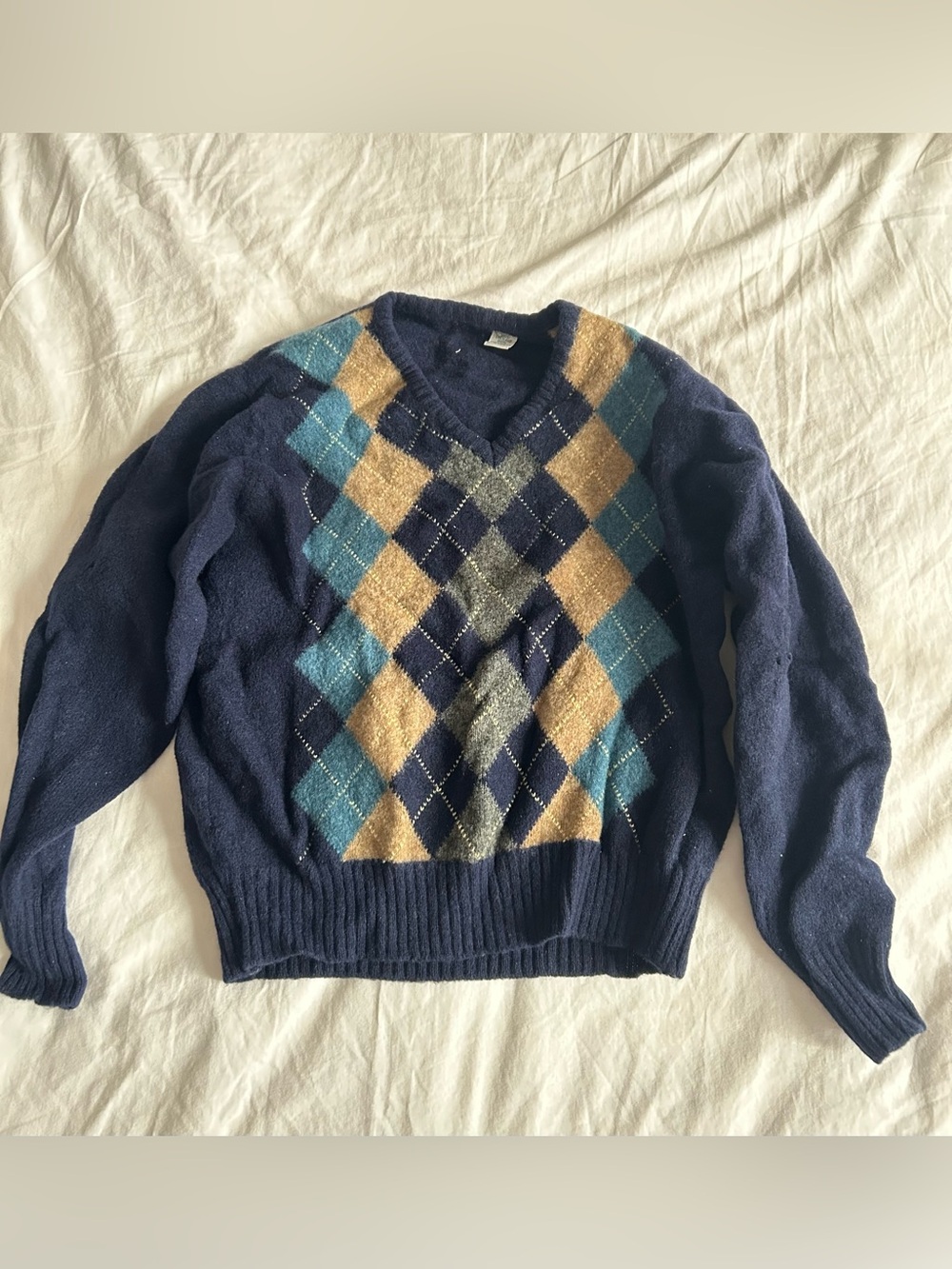 Vintage Shetland wool navy blue argyle sweater with blue, beige, and gray